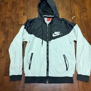 VTG Nike Windbreaker Jacket Women Medium Black White Hooded Full Zip Windrunner